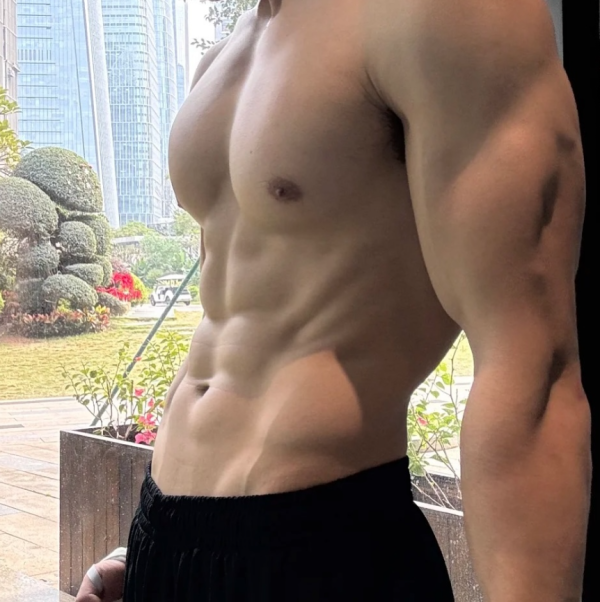 现金九游体育app平台然后双腿瓜代作念高下舞动的看成-九游体育官网 九游娱乐(NineGameSports)官方网站